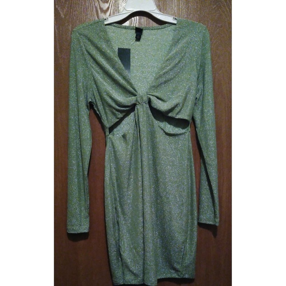 Wild Fable Size M Cutout Metallic Sage Green Bodycon Dress Sweetheart Neck New